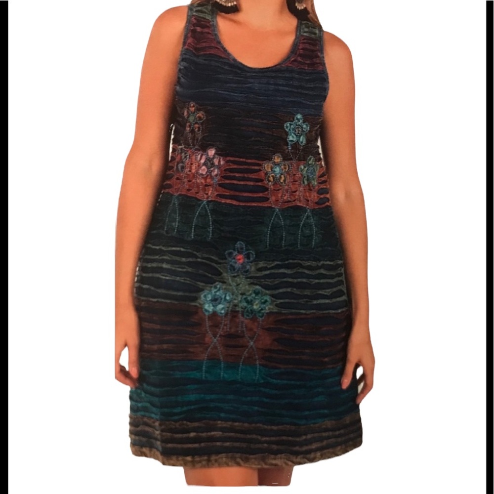 NWT.  A work of art in Cotton Knit.     219444.   02GR/PK